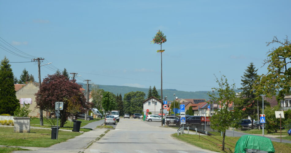 obec Budmerice